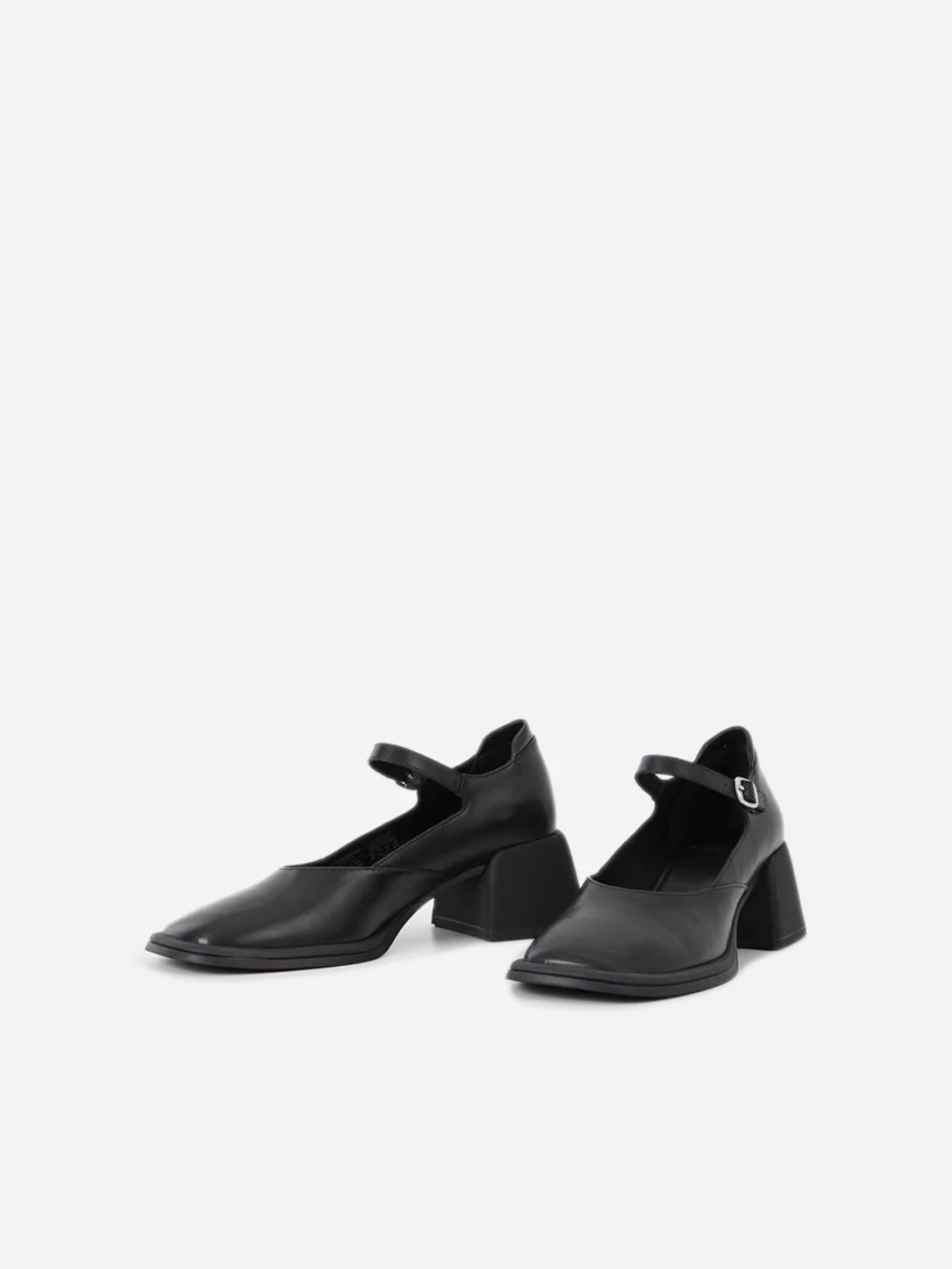 Ansie Pumps - Image 3
